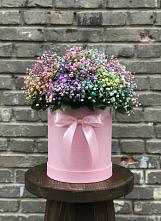 Цветочная композиция из Гипсофила и Розы в шляпной коробке #REPLACE_PRED# Аркадаке