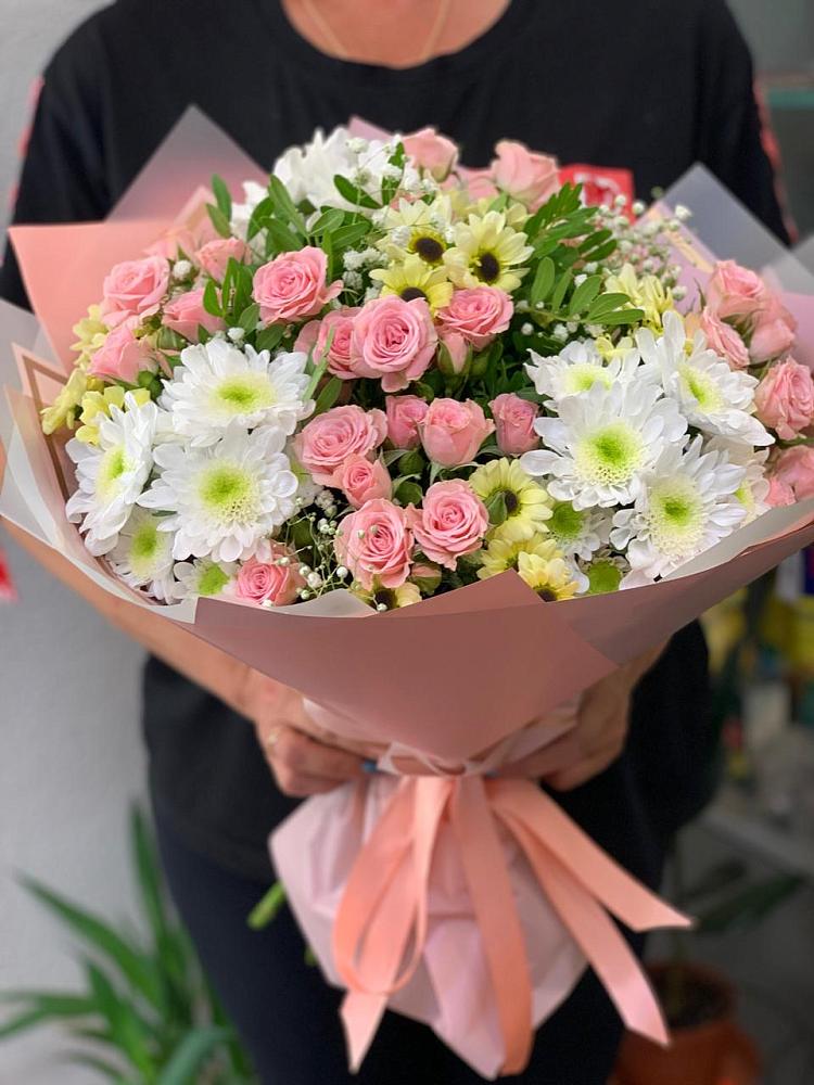 Букет цветов из: Розы и Хризантемы в Аркадаке