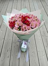 Букет цветов из:  Альстромерии #REPLACE_PRED# Аркадаке