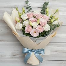 Букет цветов из:  Лизиантусы в Аркадаке