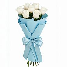 Букет 7 белых роз Проуд в Аркадаке