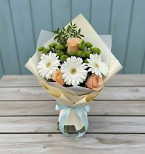 Букет цветов из:  Герберы, Розы и Хризантемы в Аркадаке